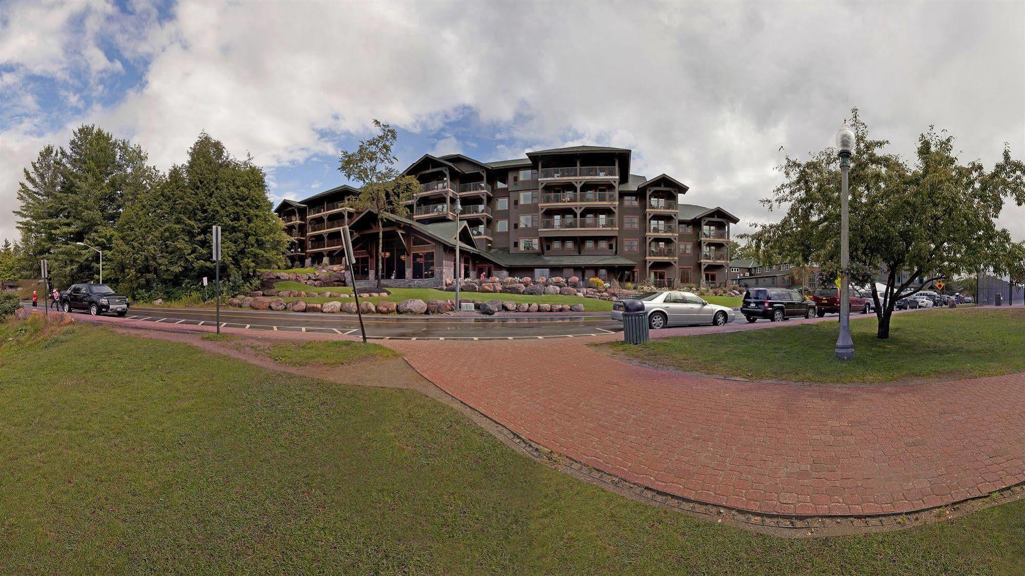 Hampton Inn&Suites Lake Placid Extérieur photo